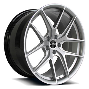 black and silver mustang wheels