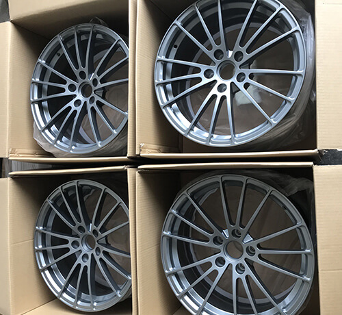 18 inch cadillac wheels