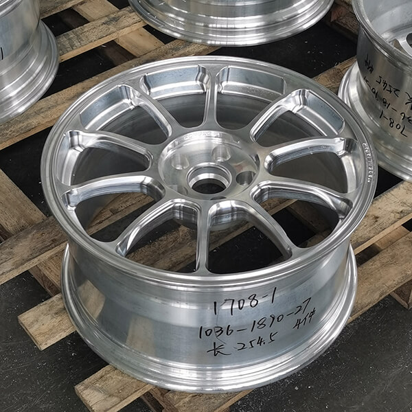 Custom wheels for Impreza WRX STI 2005