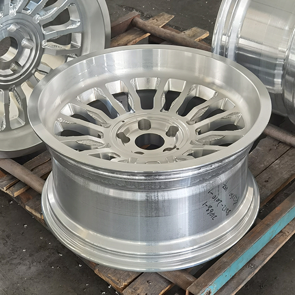 Custom forged 4x4 wheels for Jeep Wrangler Custom forged 4x4 wheels for Jeep Wrangler