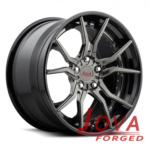 audi staggered wheels