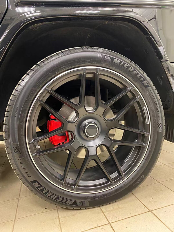 wheels on mercedes