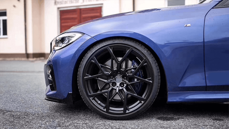 black wheels on car